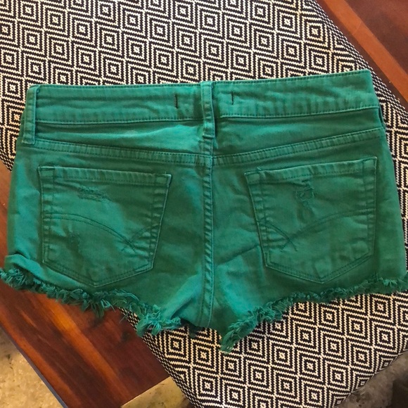 NWOT green Bullhead shorts - Picture 3 of 3